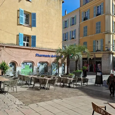 Le Cocon Du Beal, Balcon, Clim, 2 Lits, *